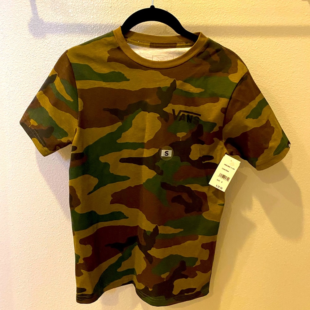 Vans camo tshirt